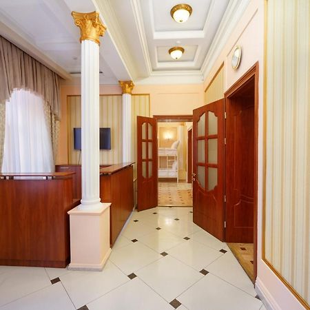 Hostel Suputnyk Lviv Exterior photo